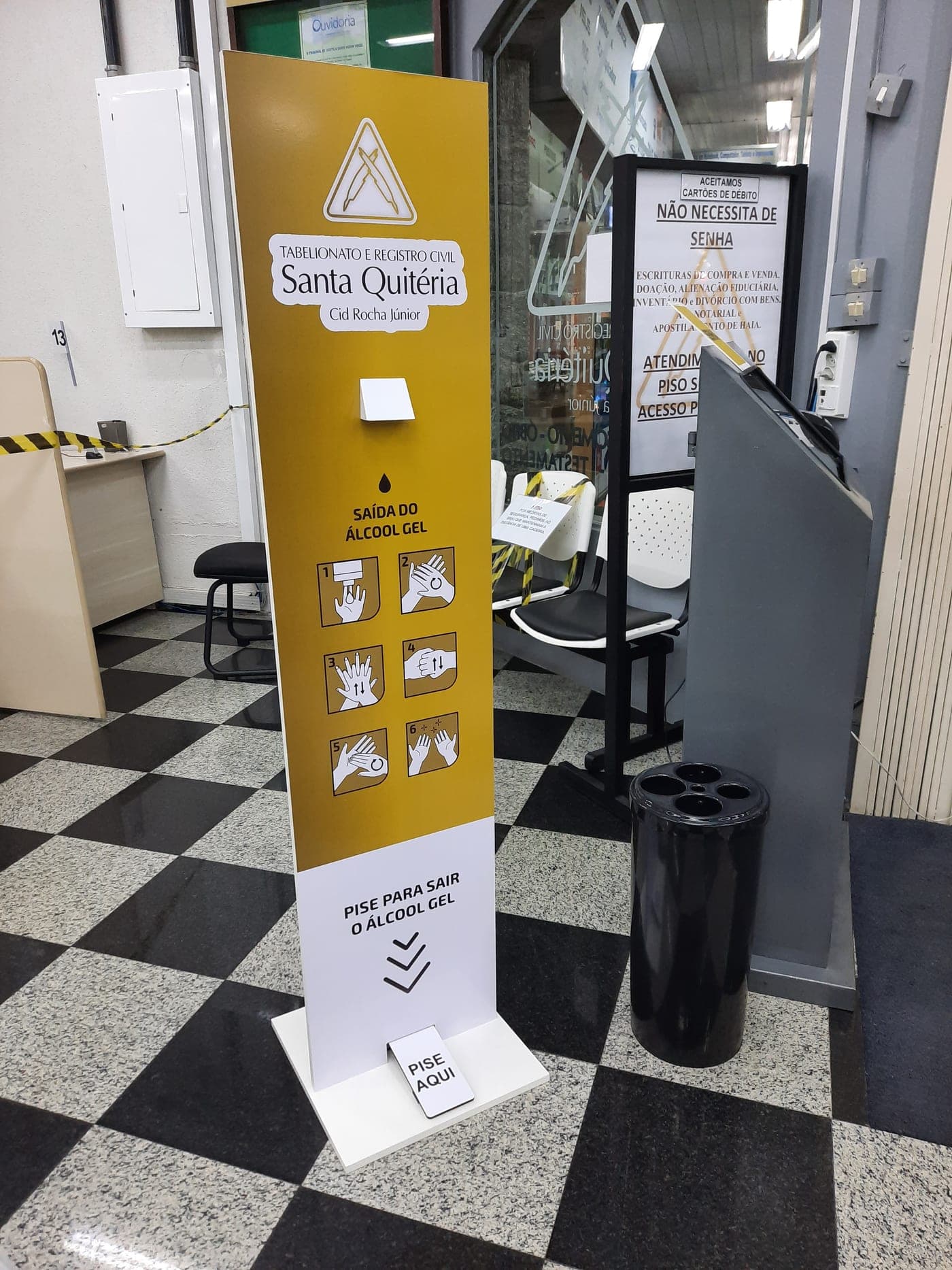 Totens de Sinalização e Promoção — foto 3